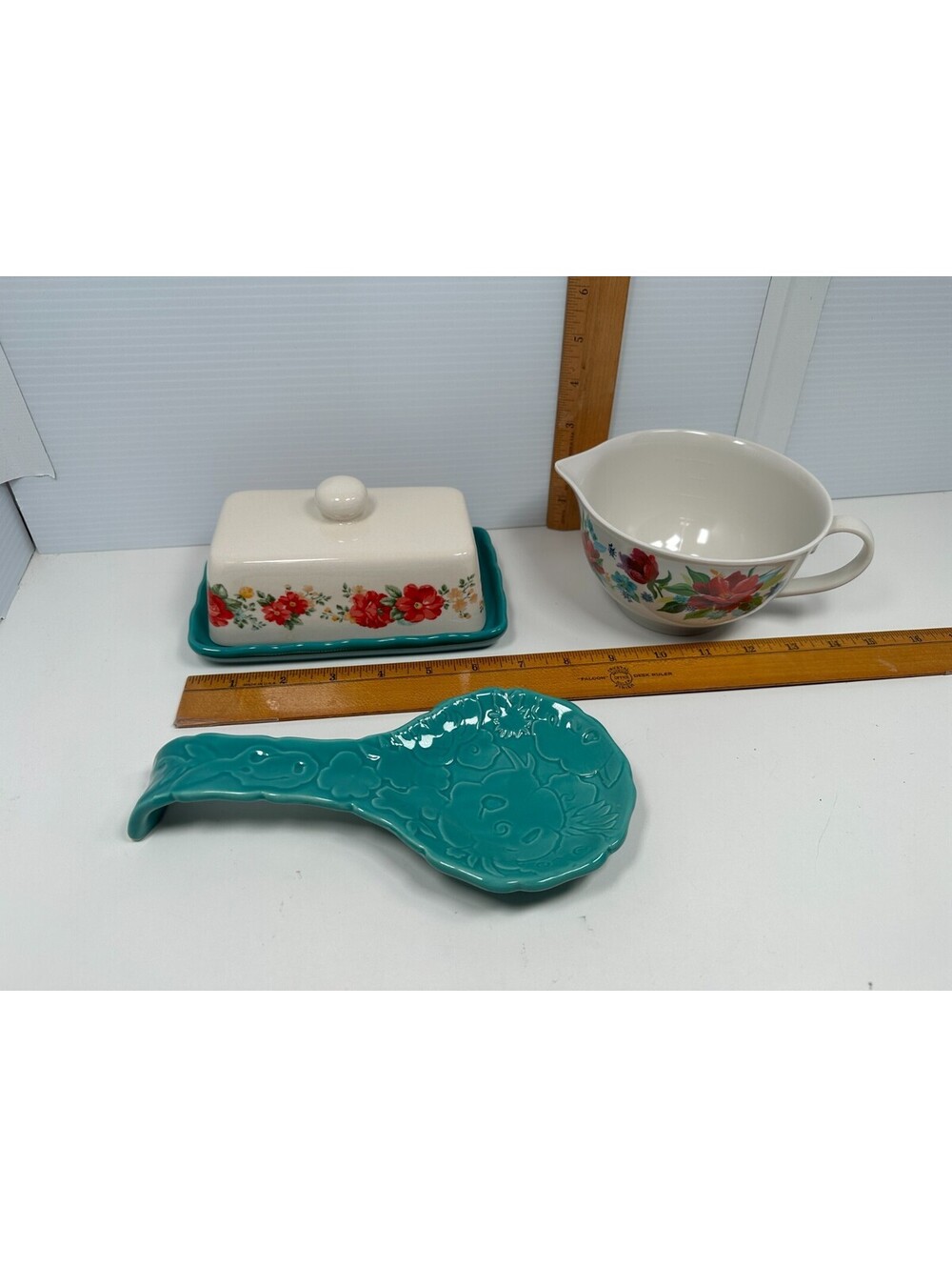 Pioneer Woman Butter Dish Teal Flea Market Spoon Rest 2 Cups Melamine Measuring
